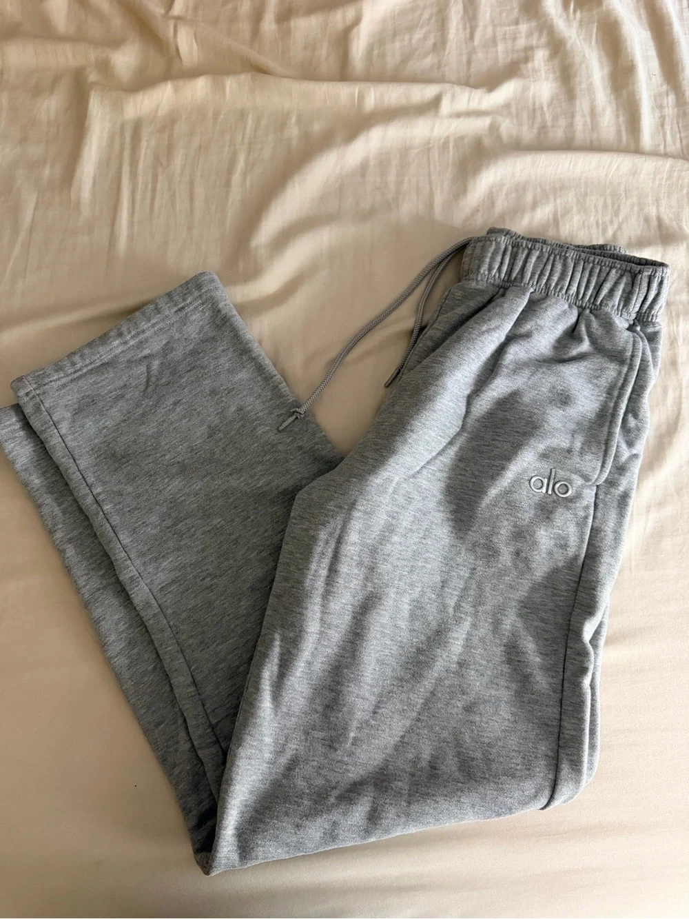 Alo gray acolade sweatpants small
